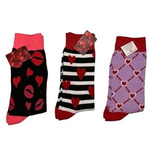 Women’s 3 Pack Valentines Pattern Ankle Socks NWT 🩷
